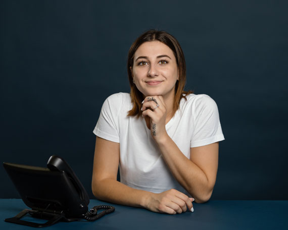 Host Laura Flowtec Mitarbeiter