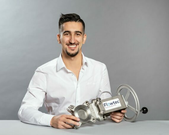 Deniz Tutar_c_schoettl-Flowtec Mitarbeiter